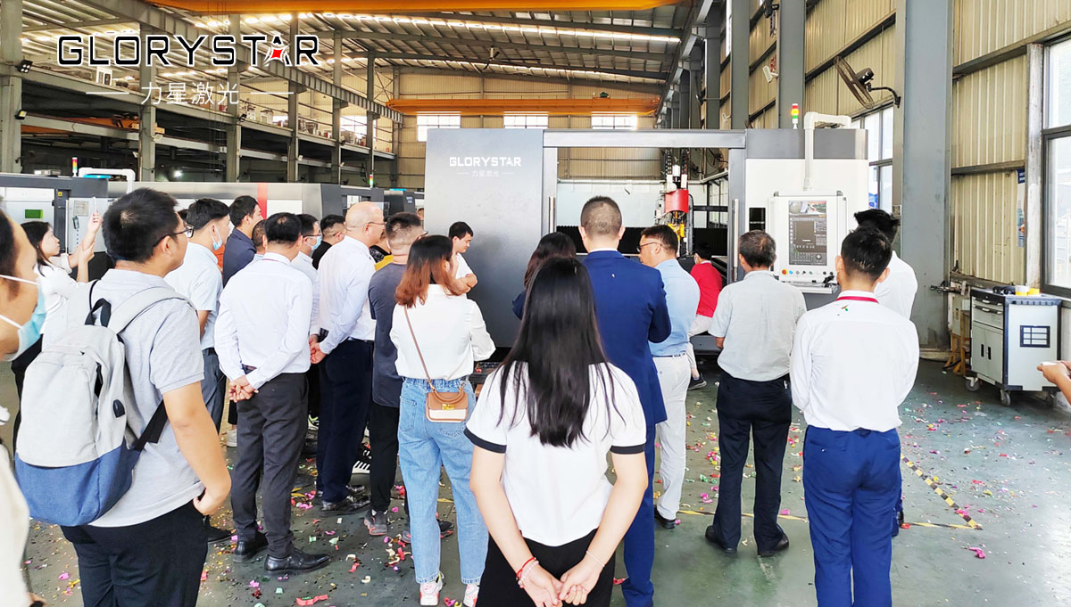 奮進(jìn)新征程！力星激光40000瓦新品全球震撼發(fā)布！