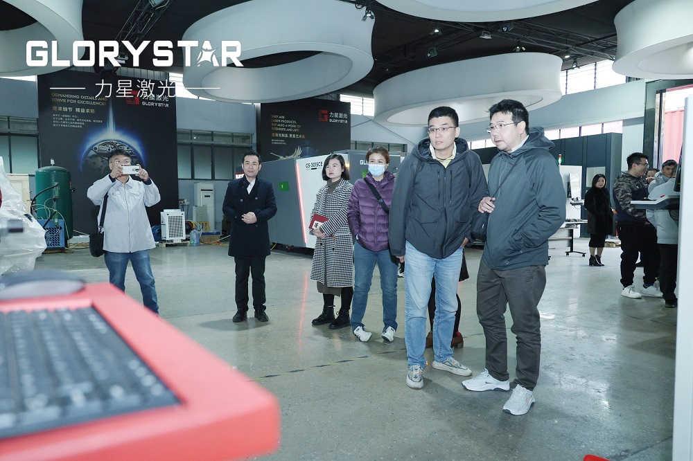 泰國客戶蒞臨力星激光，開啟萬瓦設備合作之旅